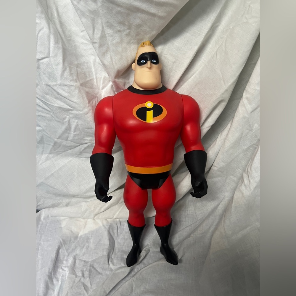 Mr. Incredible Posable Action Figure